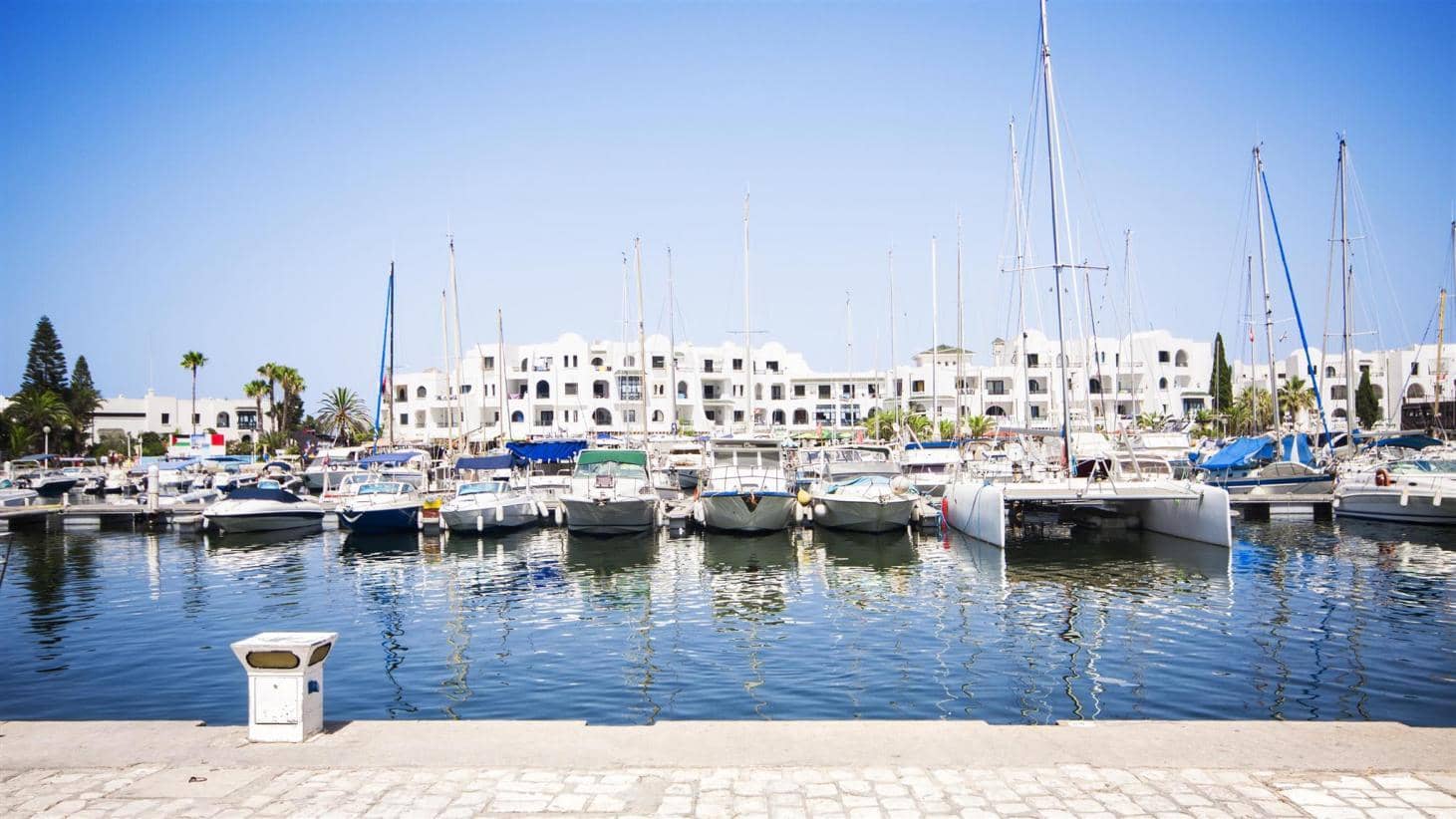 Le port d’El Kantaoui et les souks